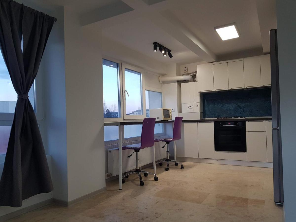 Rengo Residence Τιργκόβιστε Εξωτερικό φωτογραφία