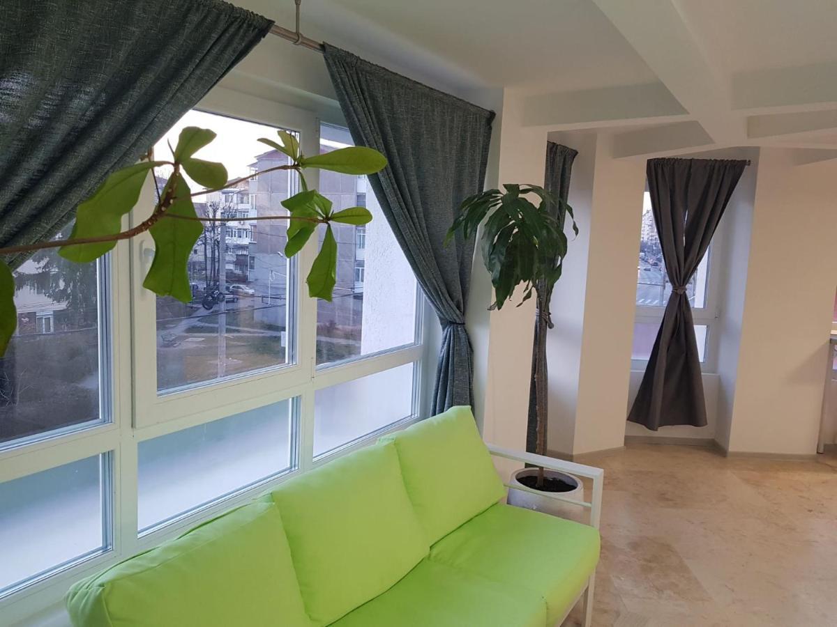 Rengo Residence Τιργκόβιστε Εξωτερικό φωτογραφία